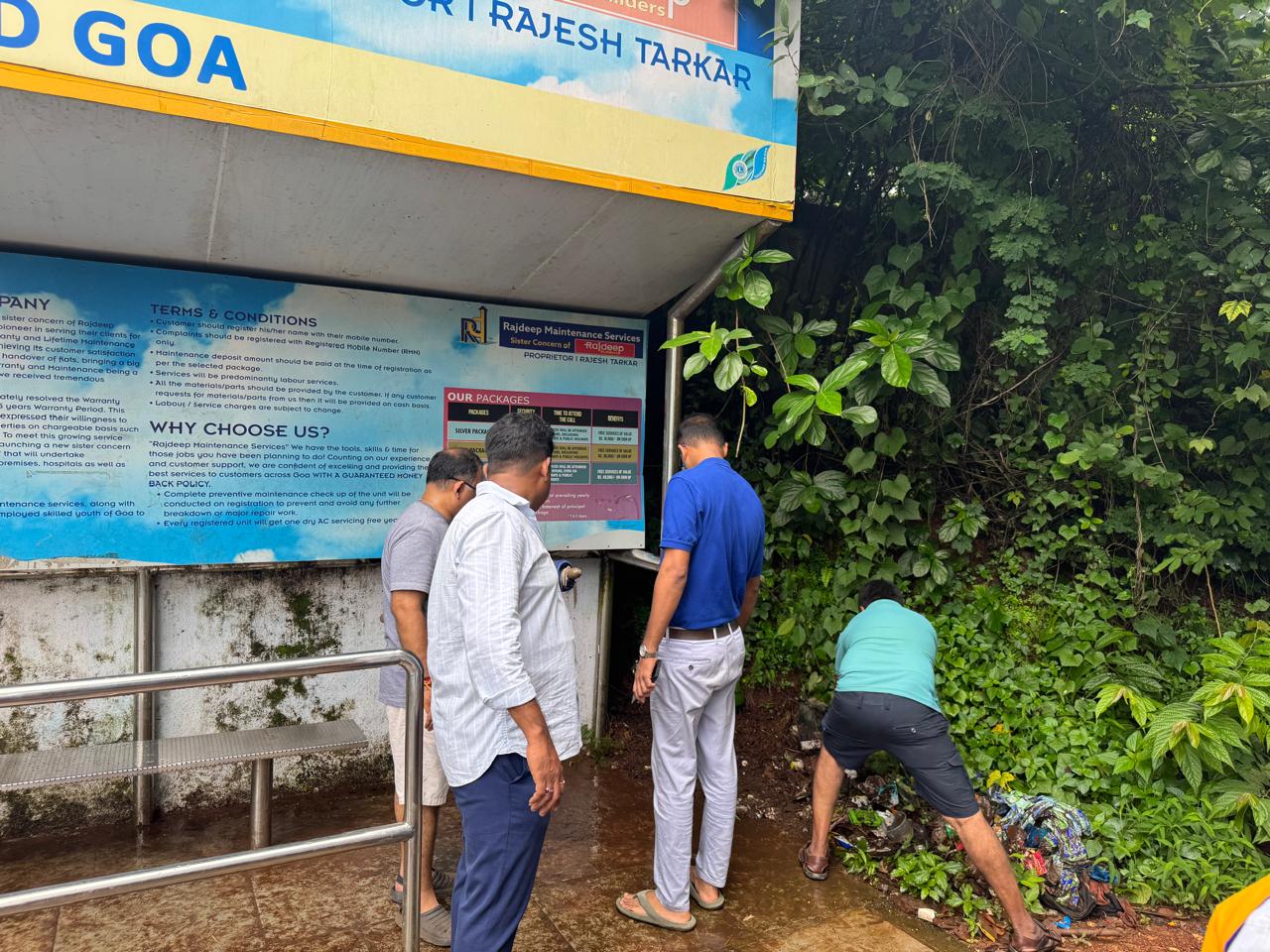 Permanent Project Bus Shelter at the Railway station was also cleaned by the members of the Lions Club of Old Goa.