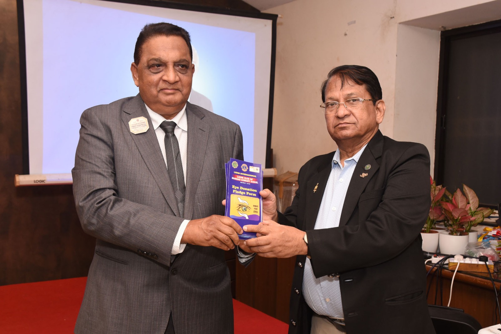 "Eyes for a Better Tomorrow – Take the Pledge Today!"