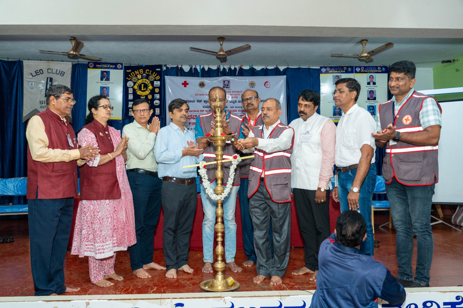FIRST AID TRAINING SESSION FOR GENERAL PUBLIC (Lions club Sirsi)