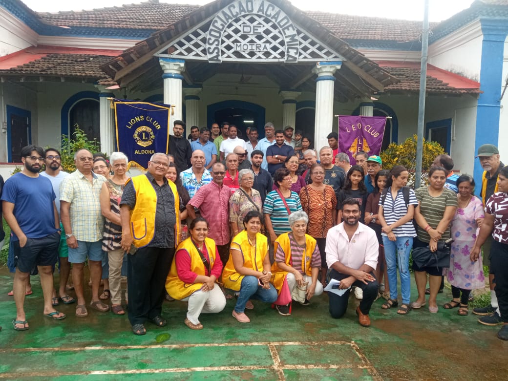 plants sapling distribution