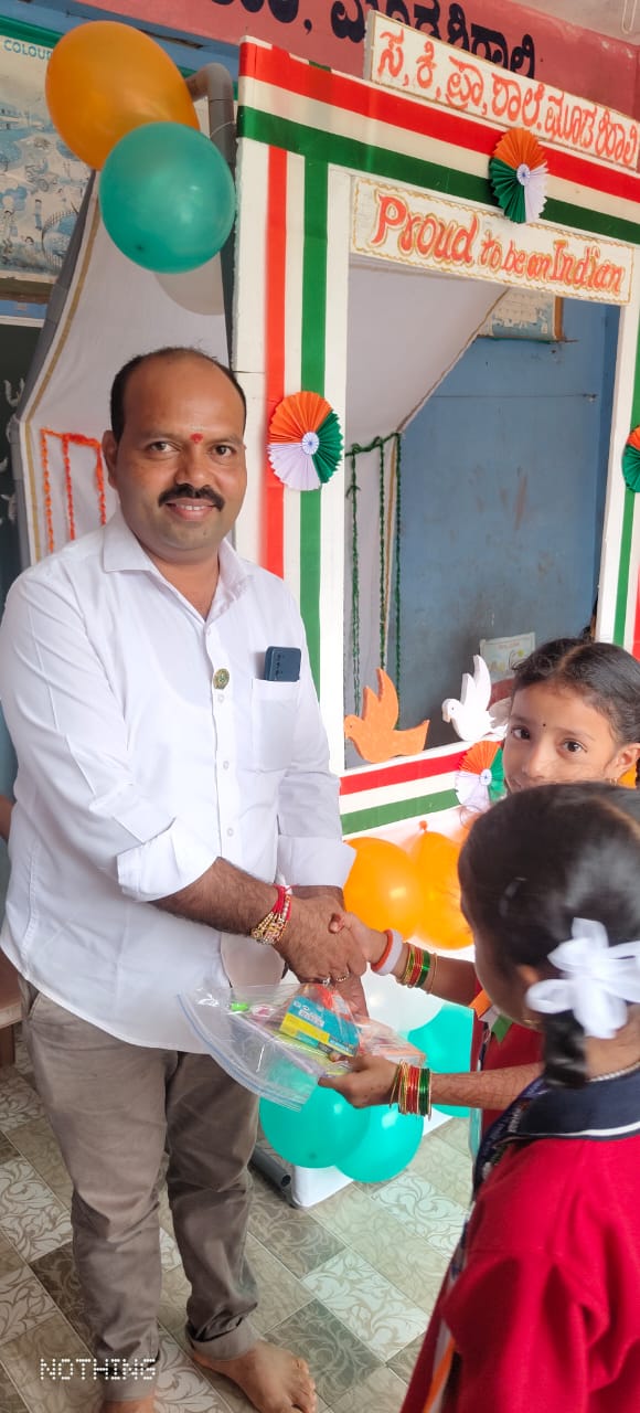 DISTRIBUTED EDUCATIONAL KIT TO GOVT SCHOOL FOR INDEPENDENCE DAY CELEBRATION.