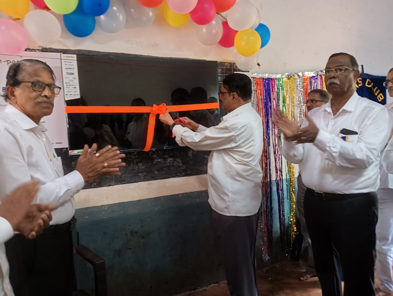  Inauguration of 50" LED SMART TV** 