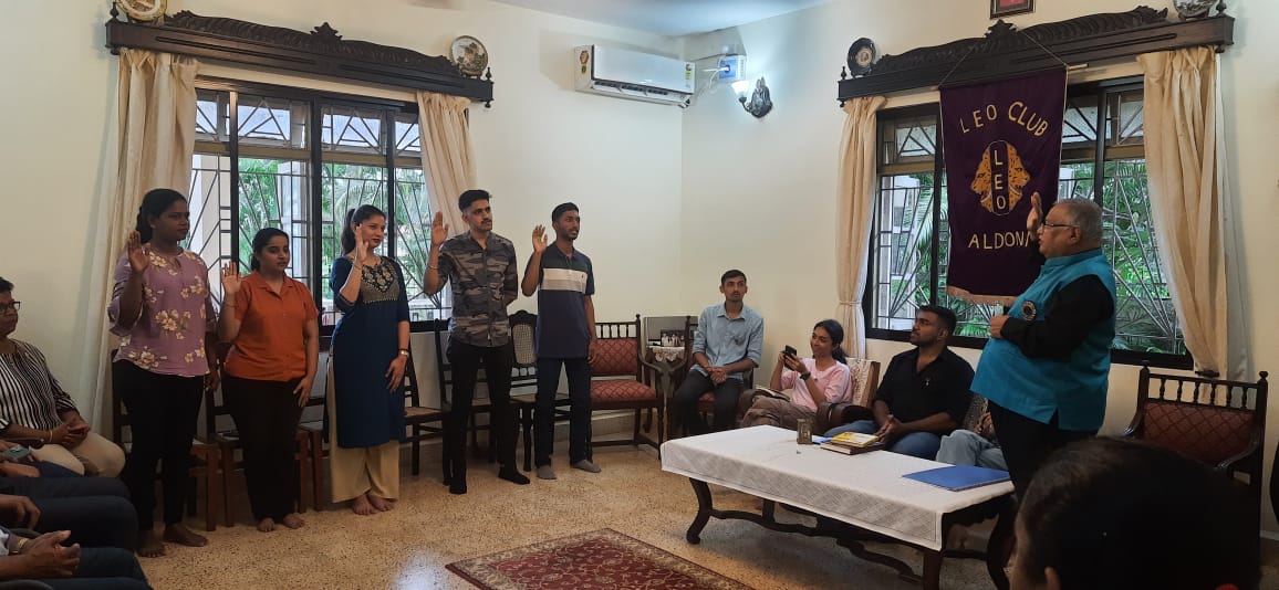 Installation and Induction By PMJF LION Merwyn of New Leo members by our Lions club 