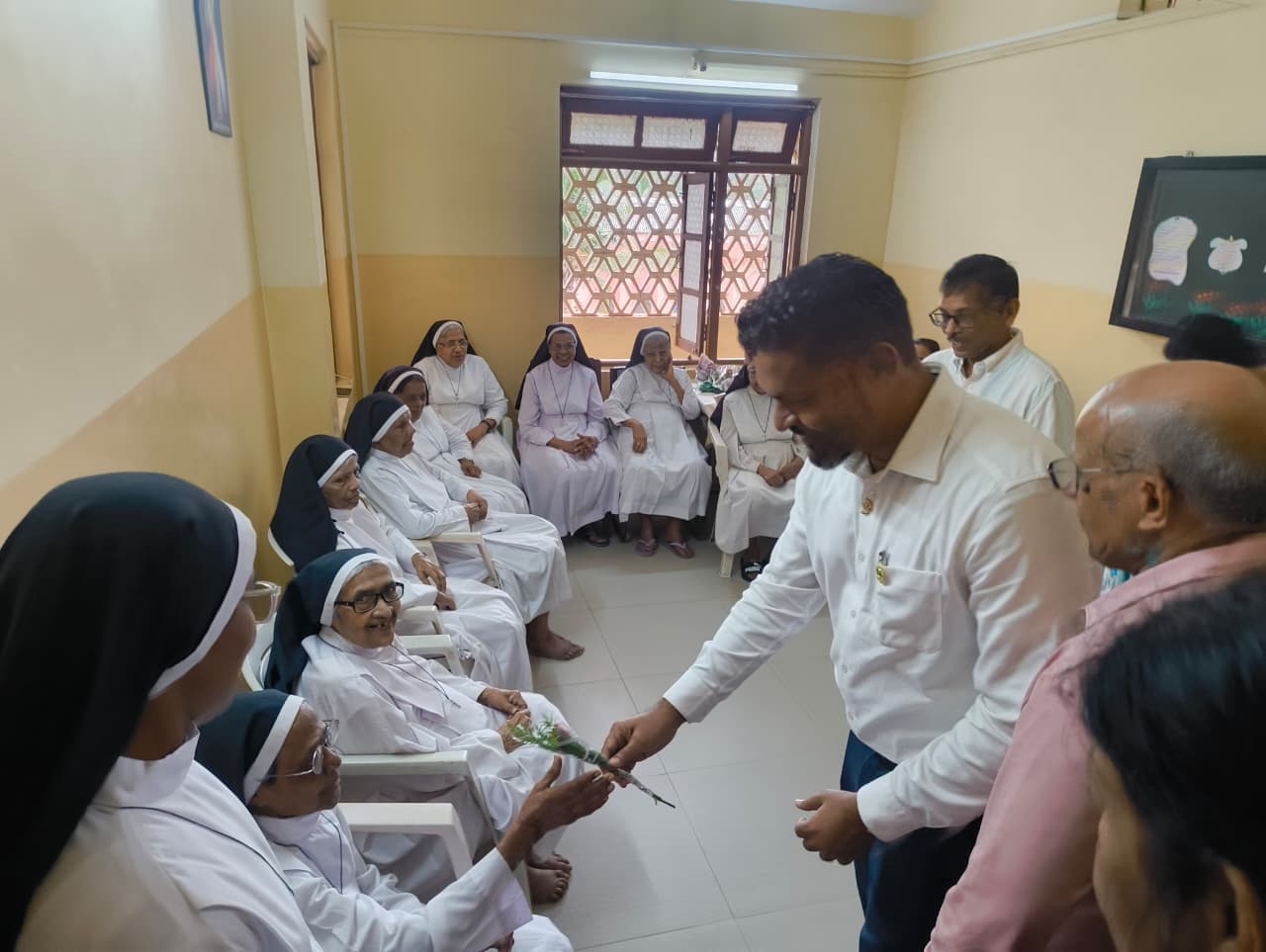 Visit to Old Age Home 