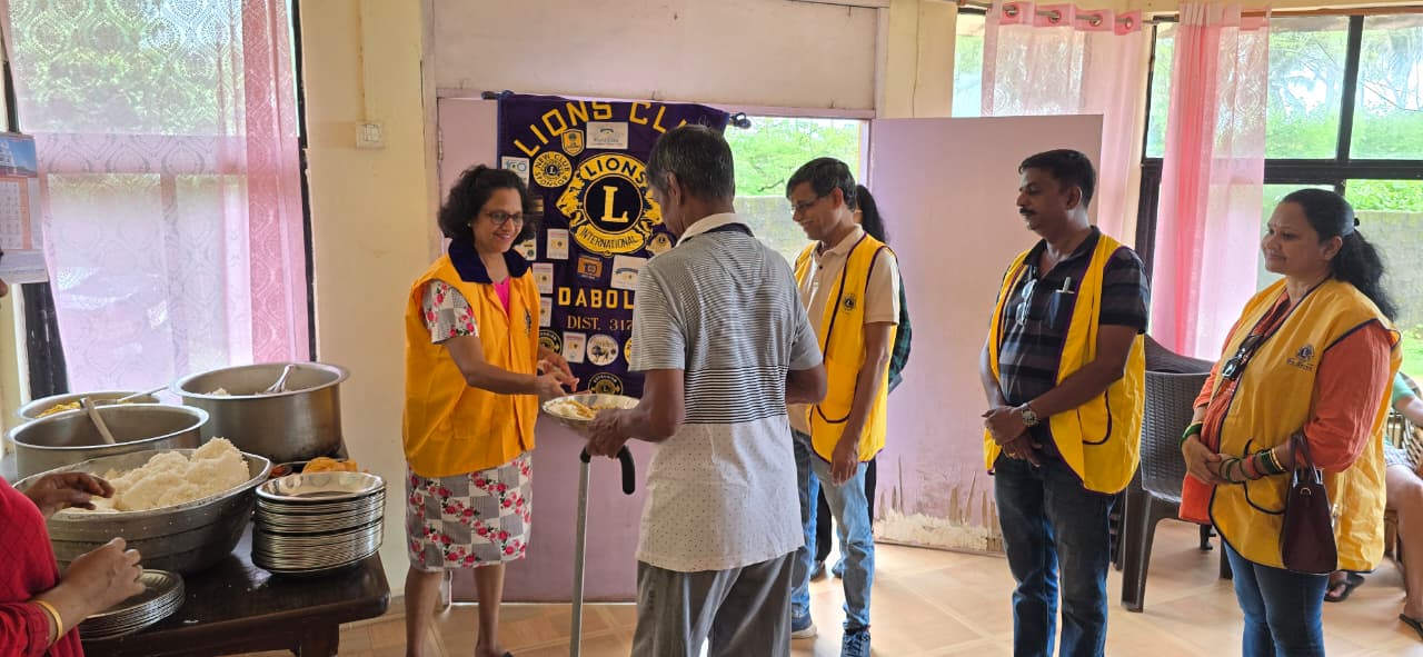 Lunch & Dinner at old Age Home