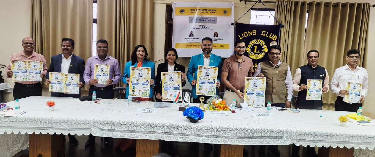 Release Of Brochures at Zone Advisory Meeting With Quiz For Zone Members at Lion Daniel Senu Kurien, Region 1 Zone 1 At LC Majorda Velsao Club House