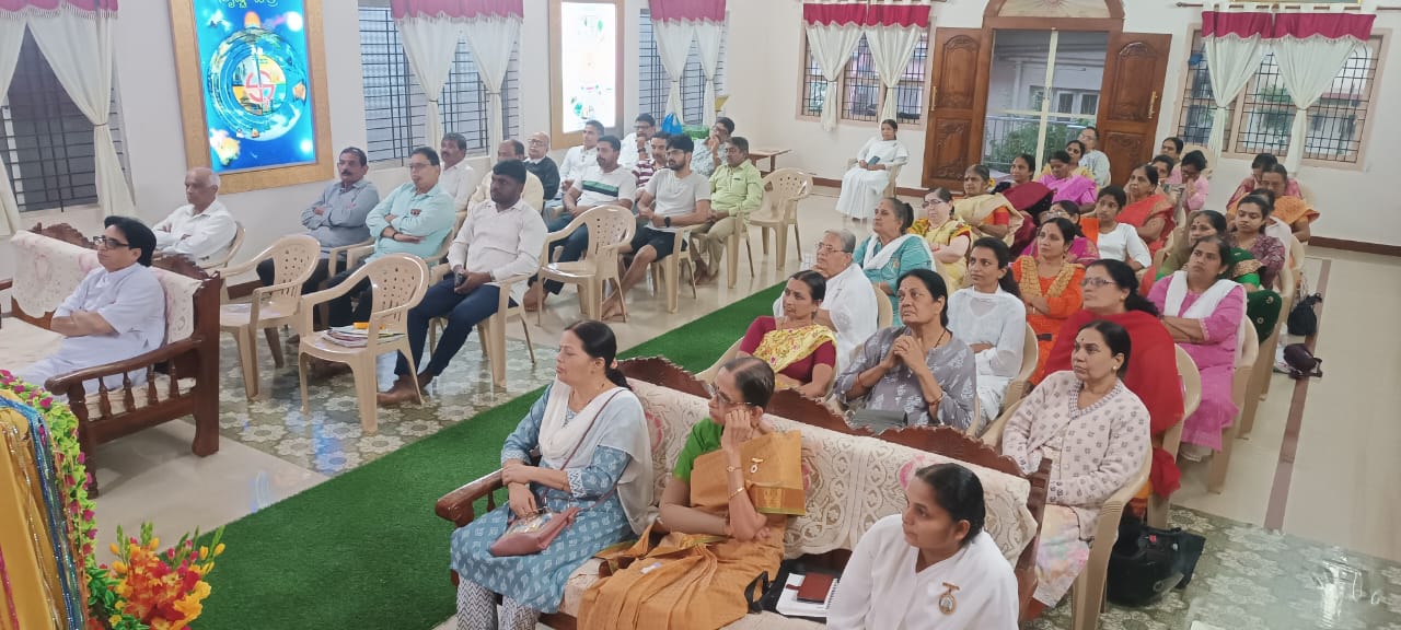EYE DONANATION AWARENESS AT BRAHMAKUMARI VIDYALAYA