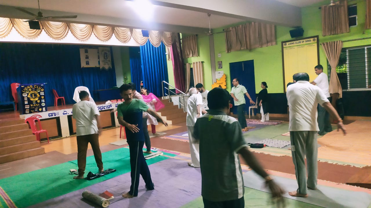 YOGA EVERYDAY - SUDARSHANA KRIYA YOGA