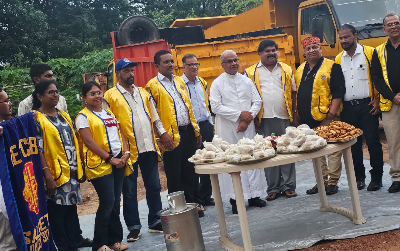 Provided food packets to the needy 