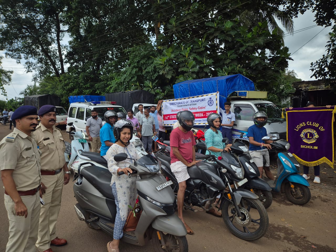 ROSE OFFERING TO WHO FOLLOW RULES