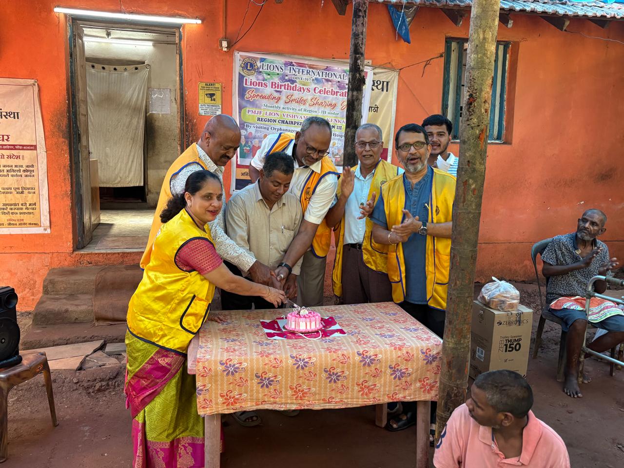 Twinning program of relieving the hunger 