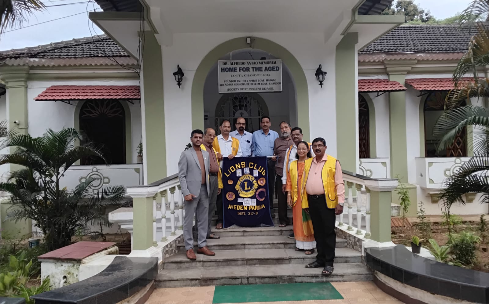 visit to old age home.