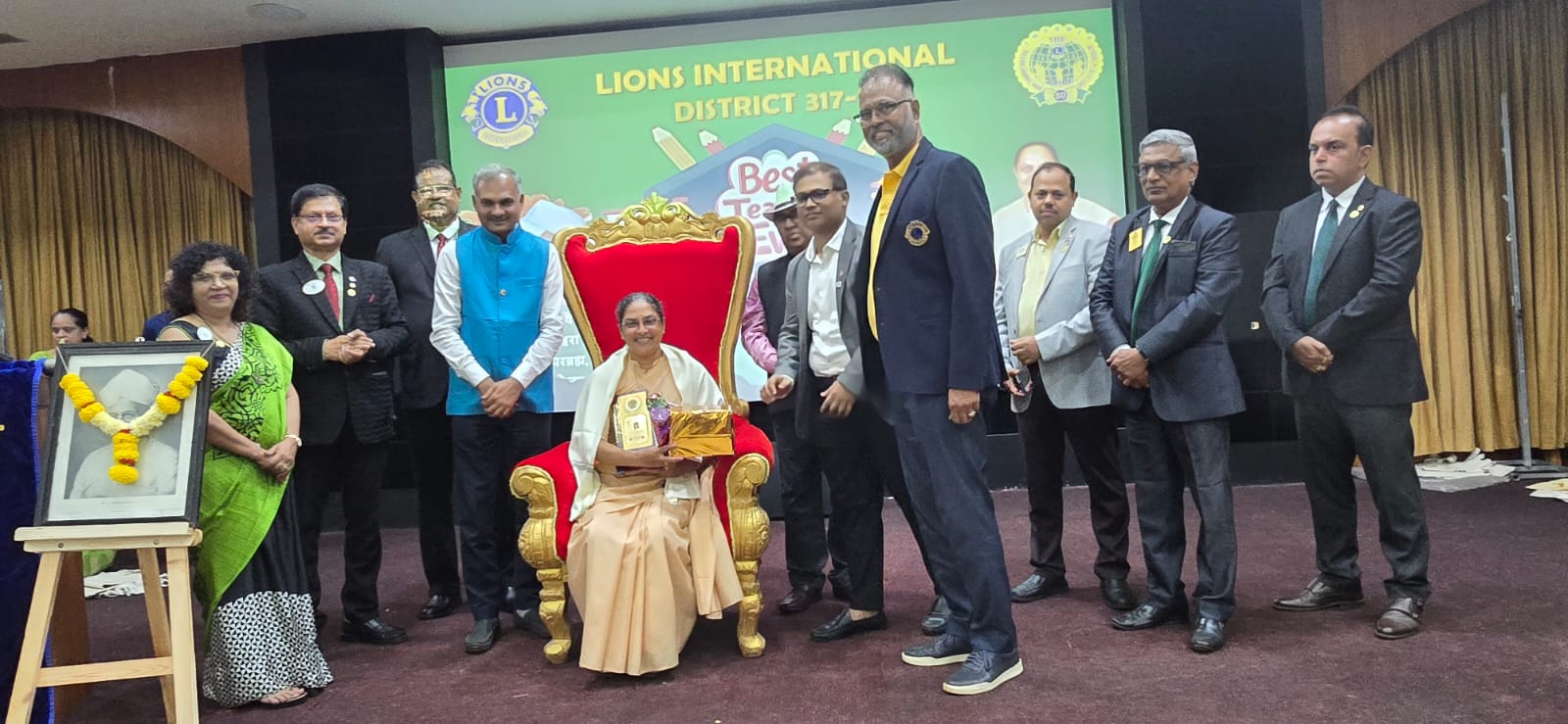 District Teachers felicitation 