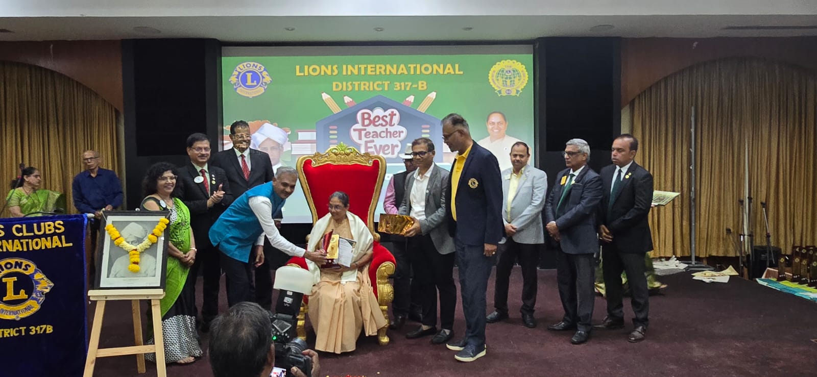 District Teachers felicitation 