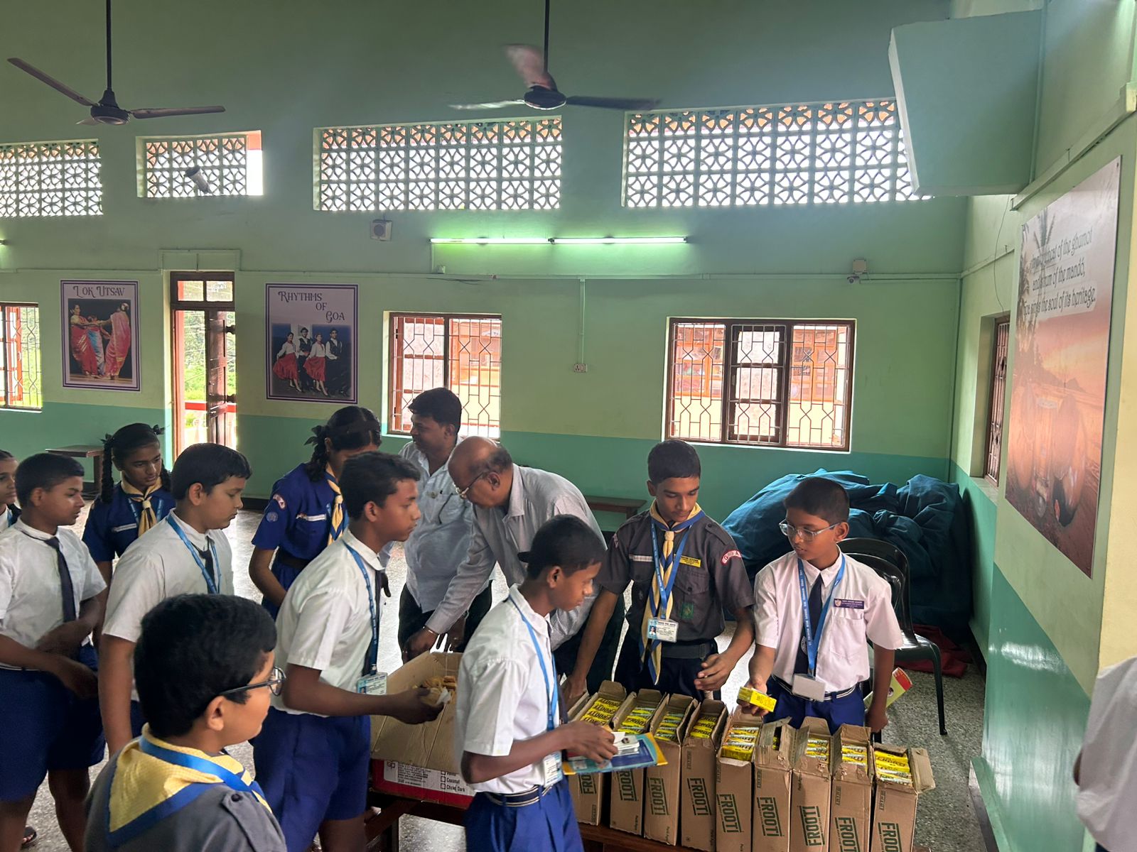 Refreshment On the occasion of the 14th State Road Safety Week