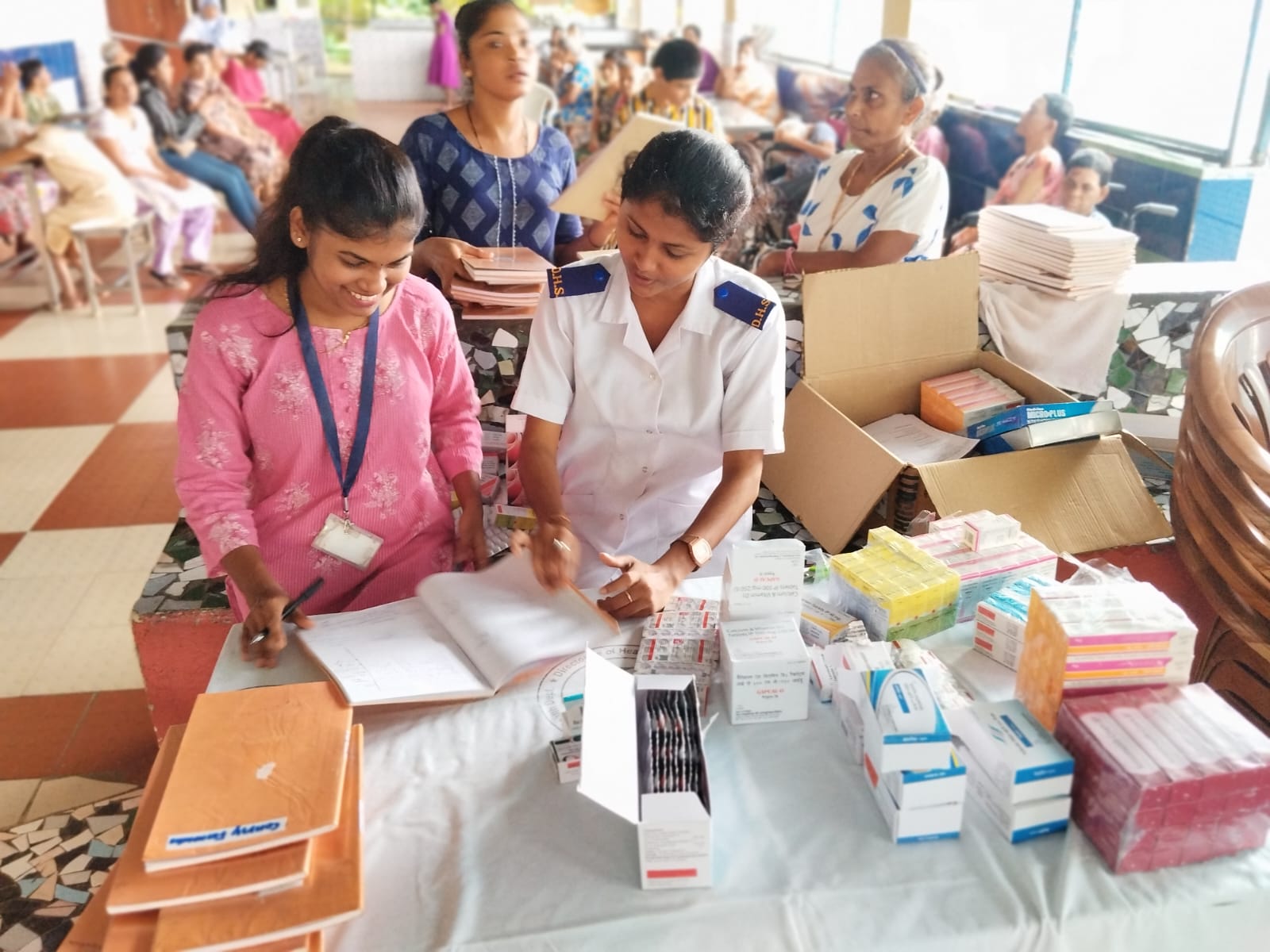 Free medicine ditribution at Mogadan Mother Theresa Old Age Home16th September