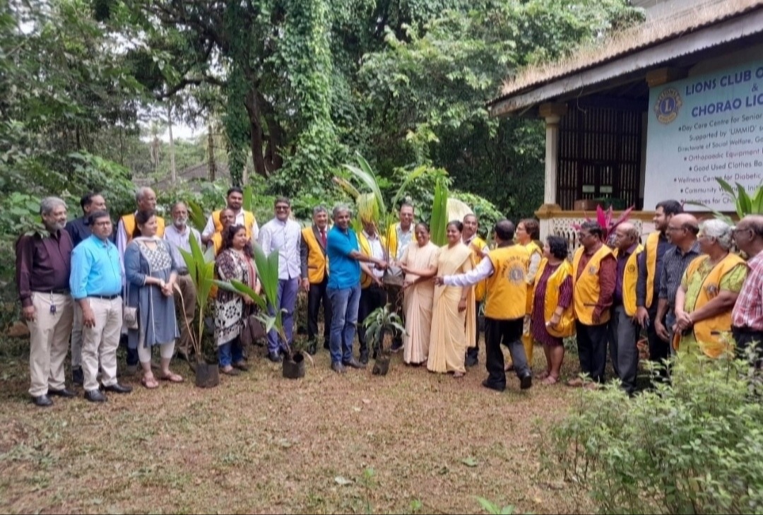 Participated in twinning service actikvity of Lions Club of Chodan and Lions Club of Mapusa Elite 