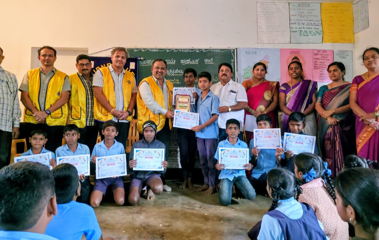21.	On 6th September 2025, we the P S T, along with a few members of Lions Club of Hubli City, celebrated Teachers’ Day at Government Higher Primary School, Chalmatti.