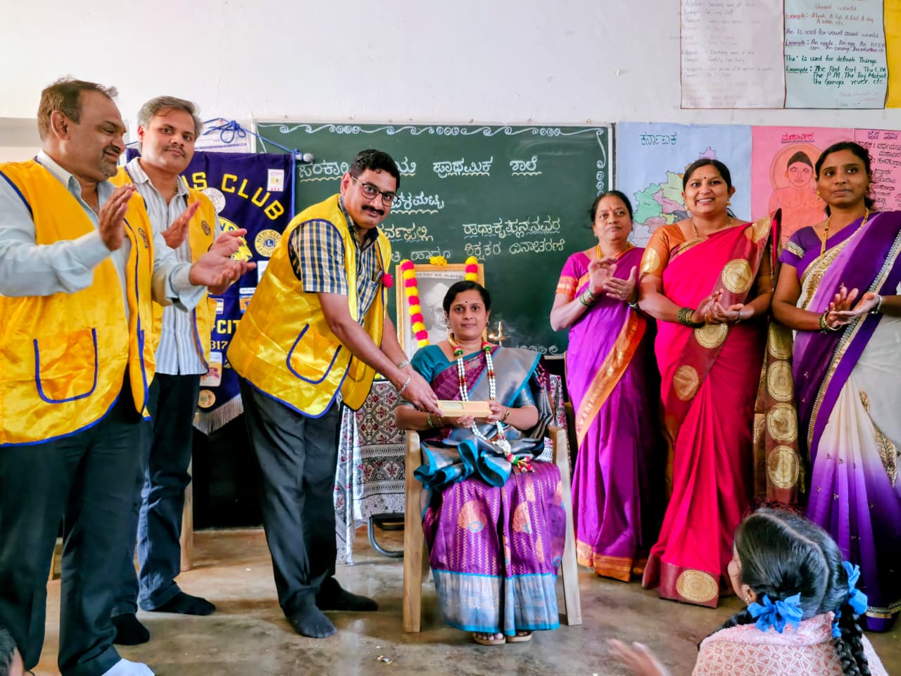 21.	On 6th September 2025, we the P S T, along with a few members of Lions Club of Hubli City, celebrated Teachers’ Day at Government Higher Primary School, Chalmatti.