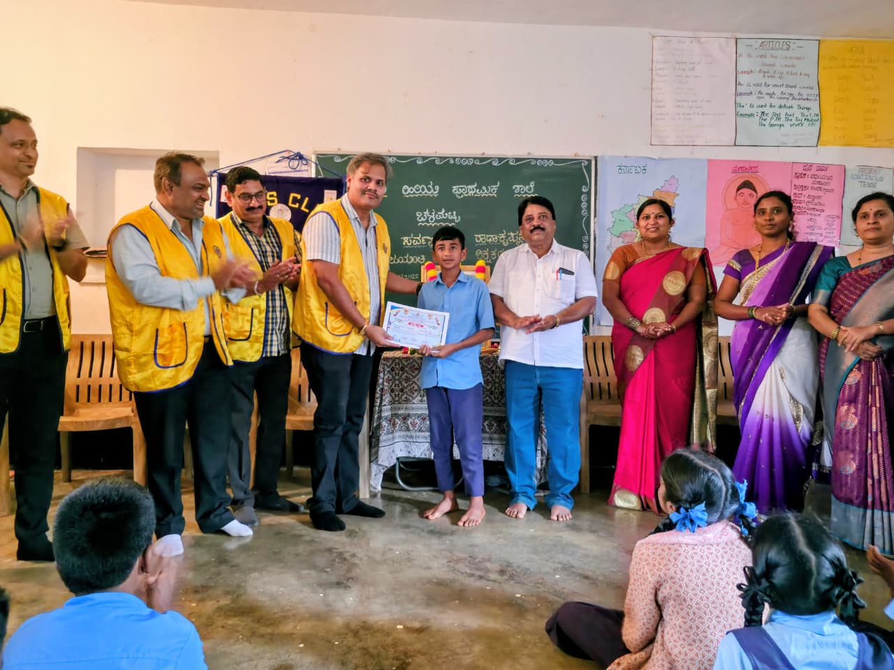 21.	On 6th September 2025, we the P S T, along with a few members of Lions Club of Hubli City, celebrated Teachers’ Day at Government Higher Primary School, Chalmatti.