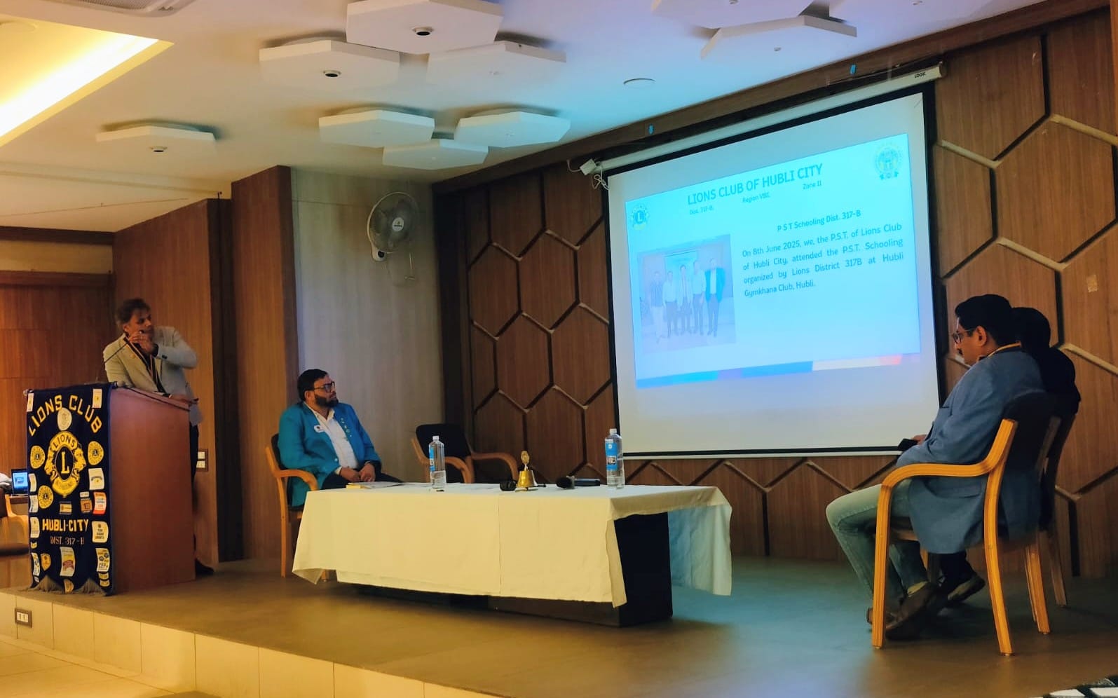 On 20th September 2025, we, the P S T of Lions Club of Hubli City, had the privilege of organizing the Official Visit of Region Chairperson PMJF Ln. Dnyanesh Natu to our club, combined with our Club Family Meet.