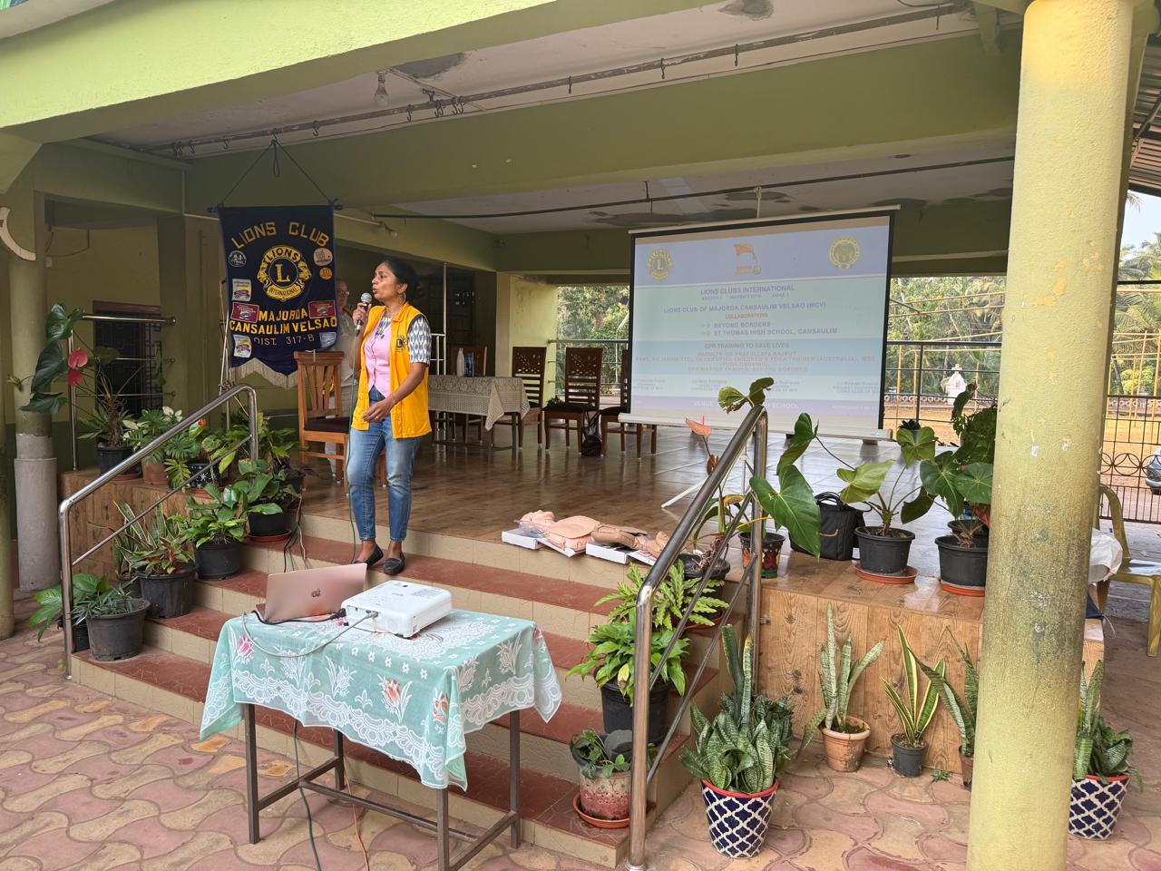 CPR training for teachers to save lives