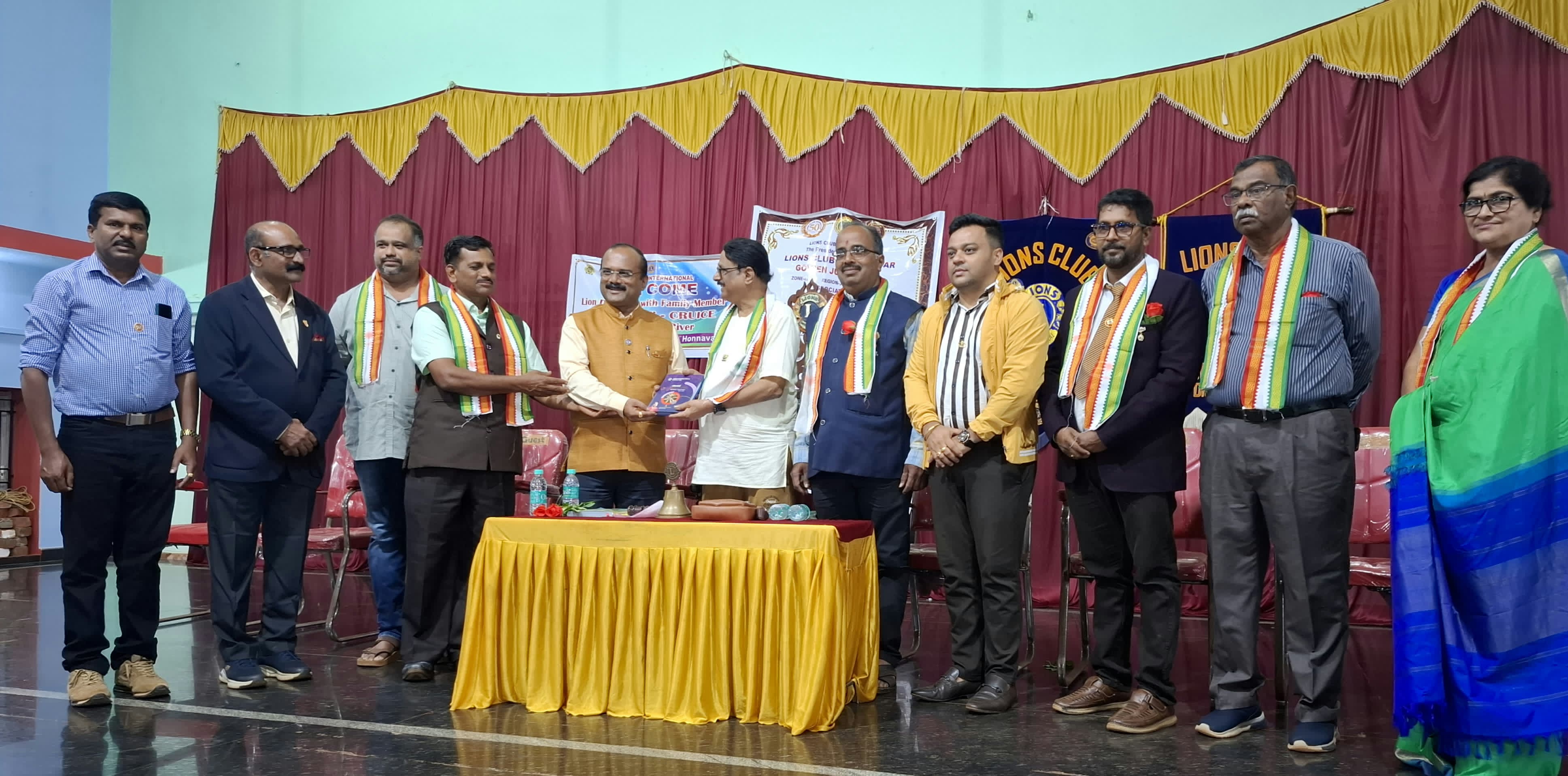 CONDUCTED INTER DISTRICT TWINNING WITH LIONS CLUB SAGARA 317C DISTRICT.