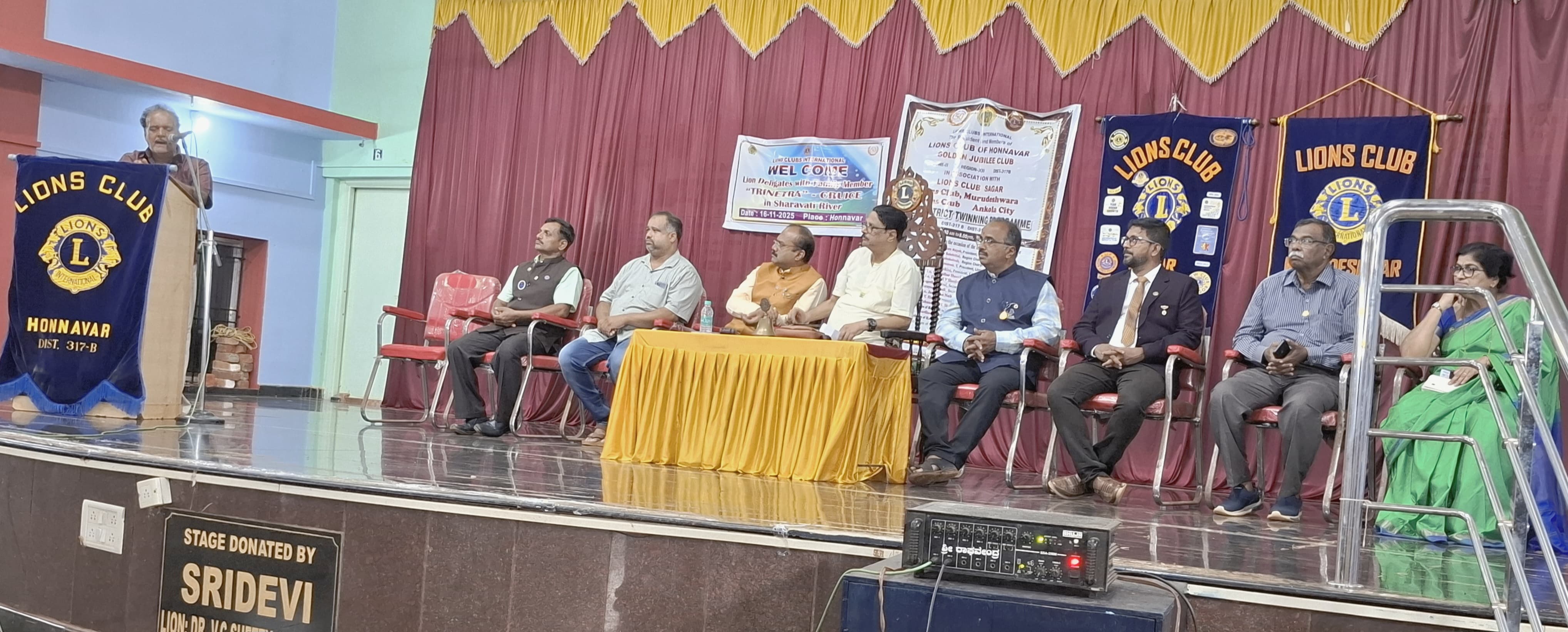 CONDUCTED INTER DISTRICT TWINNING WITH LIONS CLUB SAGARA 317C DISTRICT.