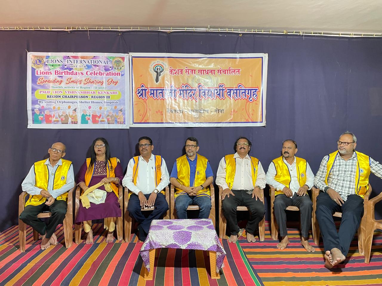 Regions monthly activity 