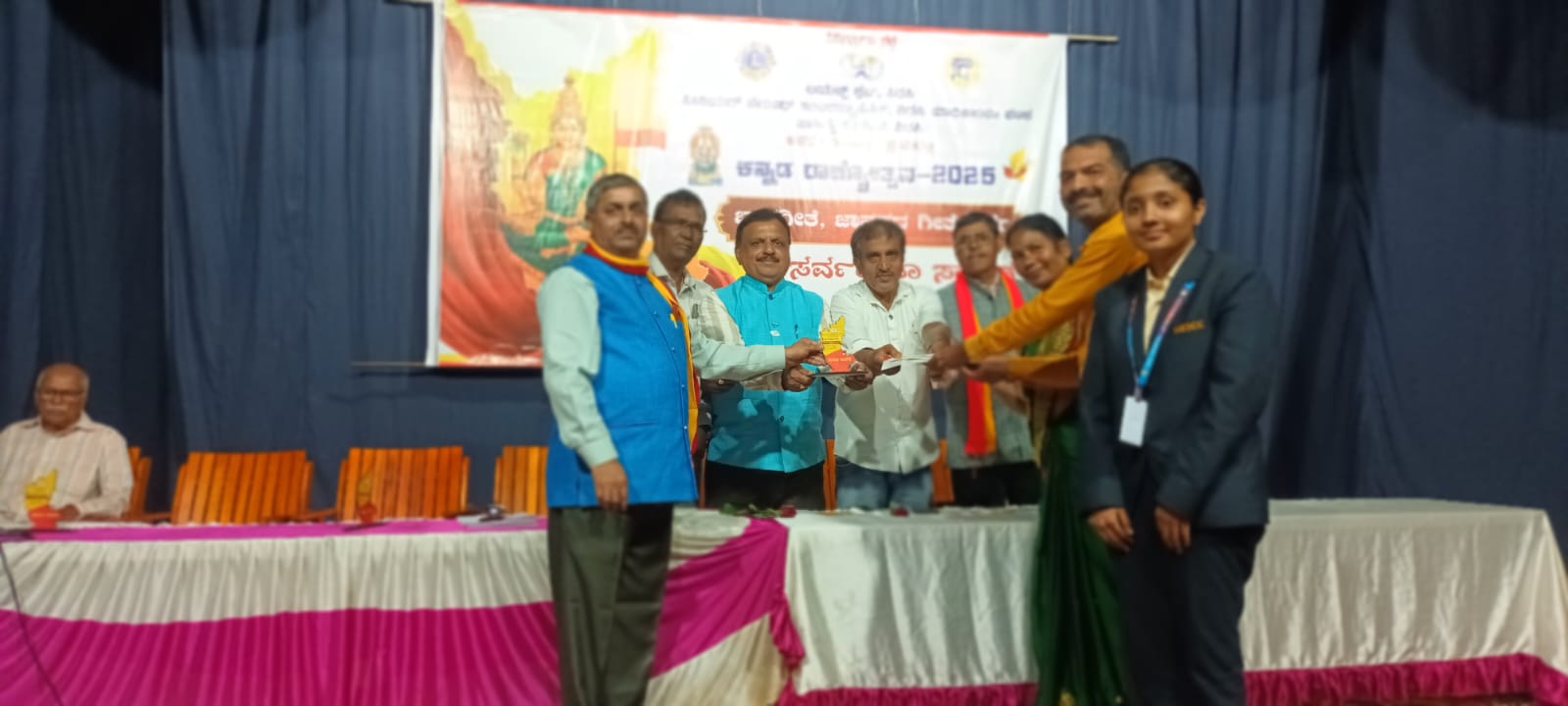 KANNADA RAJYOTSAVA 2025 BHAVAGEET AND FOLK SONG COMPITITION.