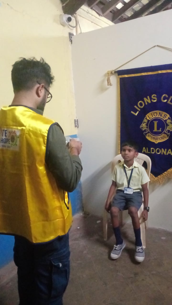 Vision screening 
