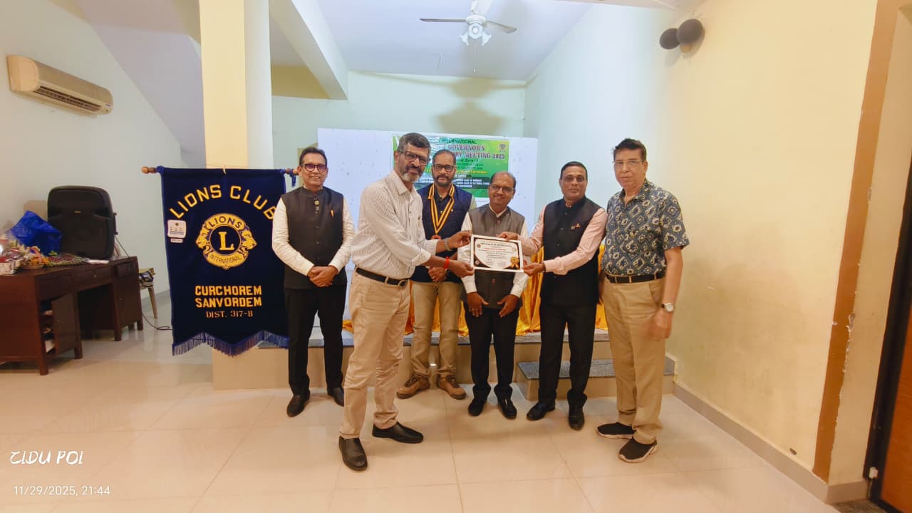 Speaker For 1st Zone Advisory of Region 3 Zone 2 of ZC Lion Krishnaji Bagali spoke of World Wide Week No two with UNSDG Goal no 2 which will start from Jan 3 to Jan 11 and gave Certificates of Clubs Participated and Organised Events for Mental Health Week