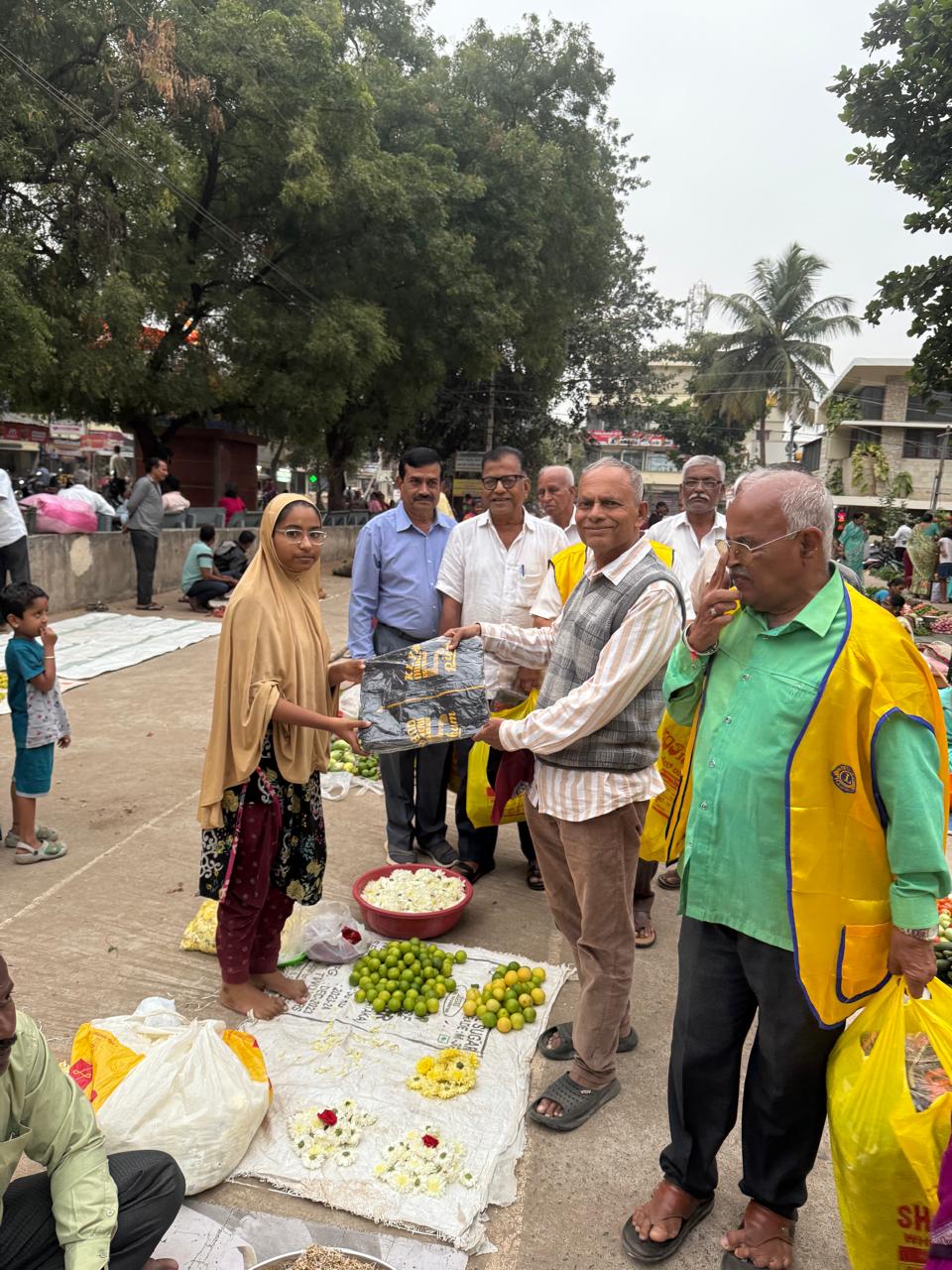 DISTRIBUTION OF SWEATER