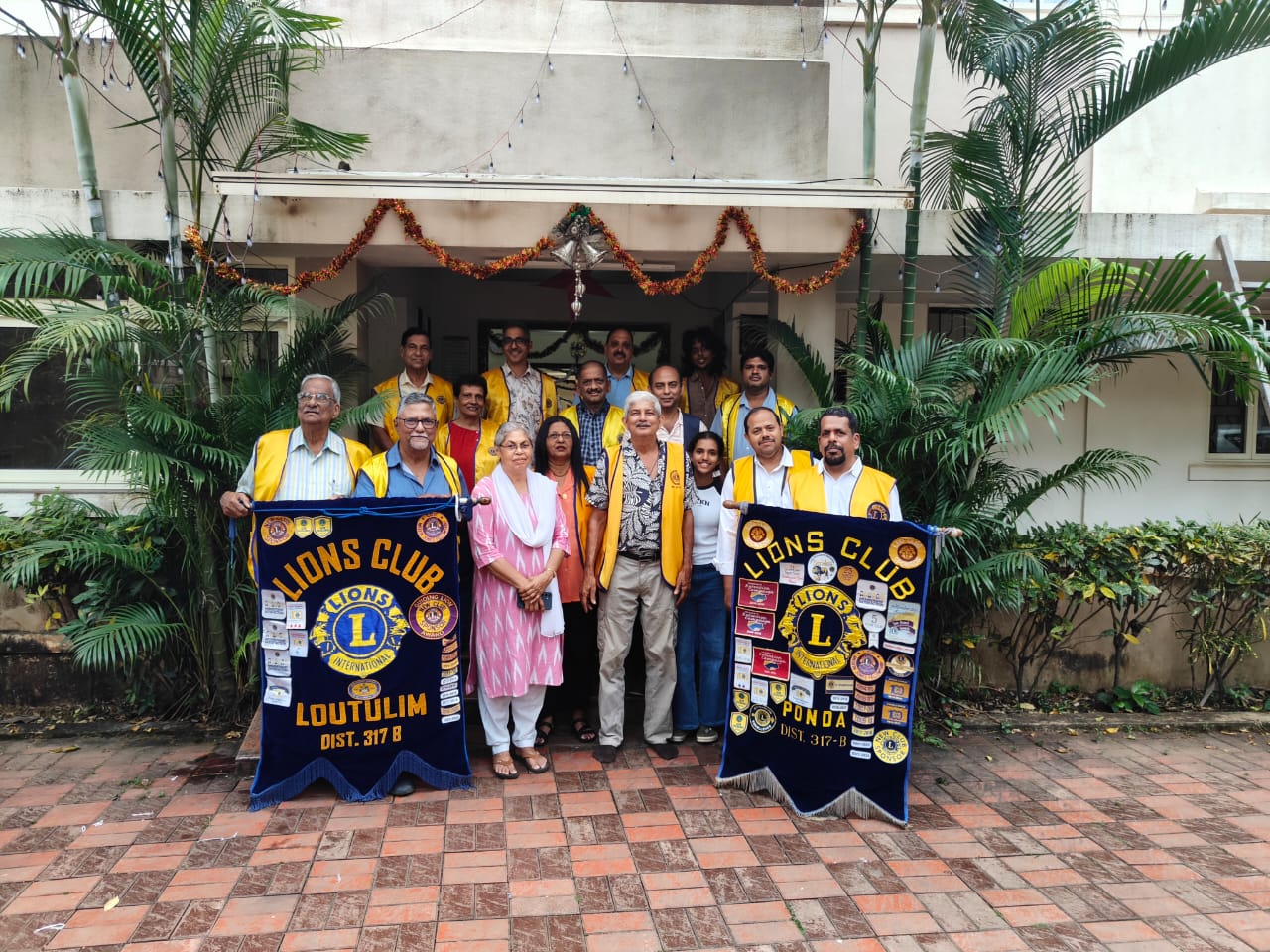 Visit to Cancer hospice and old age home