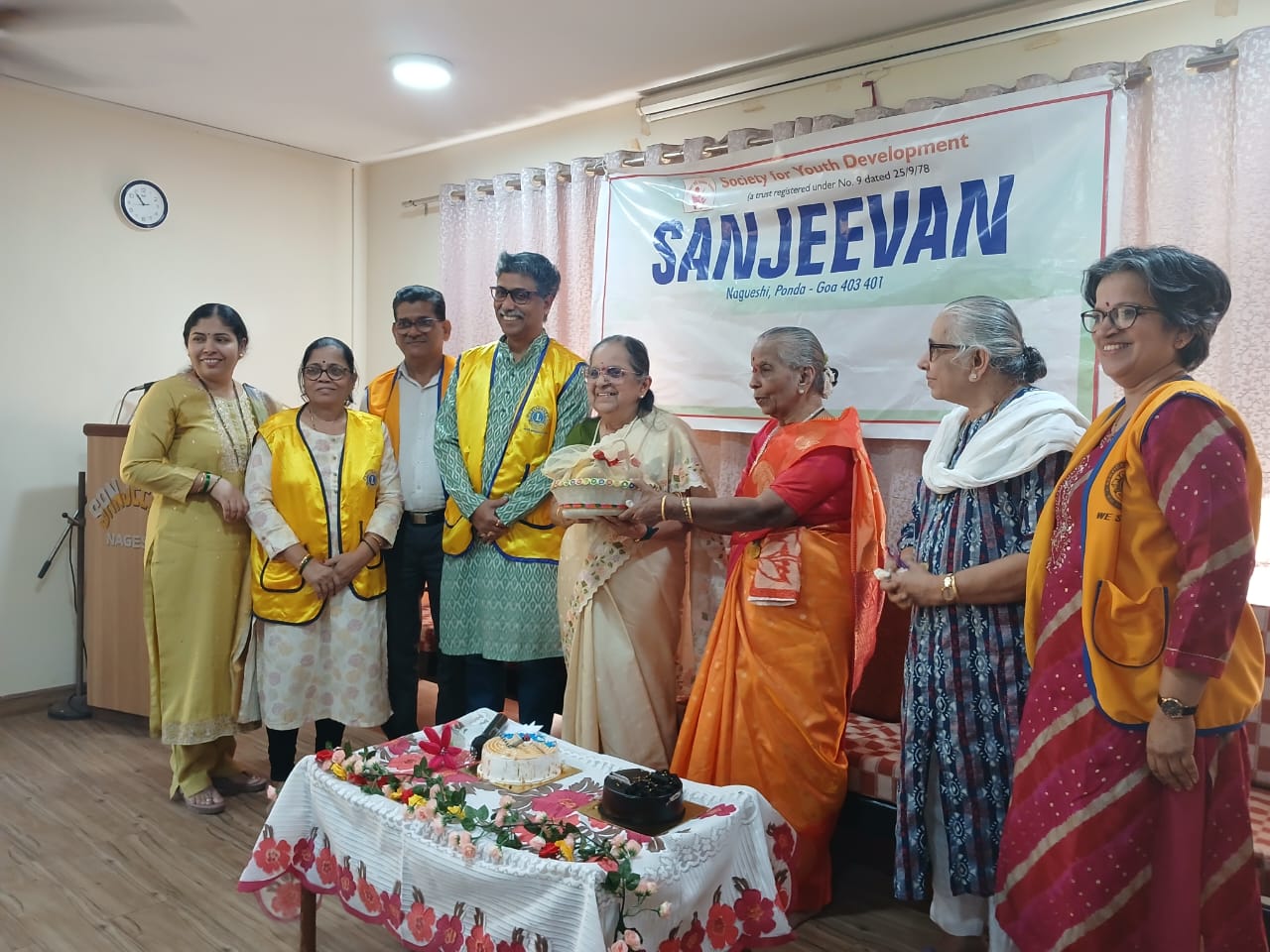 Senior citizen and shelter home - Hunger service week