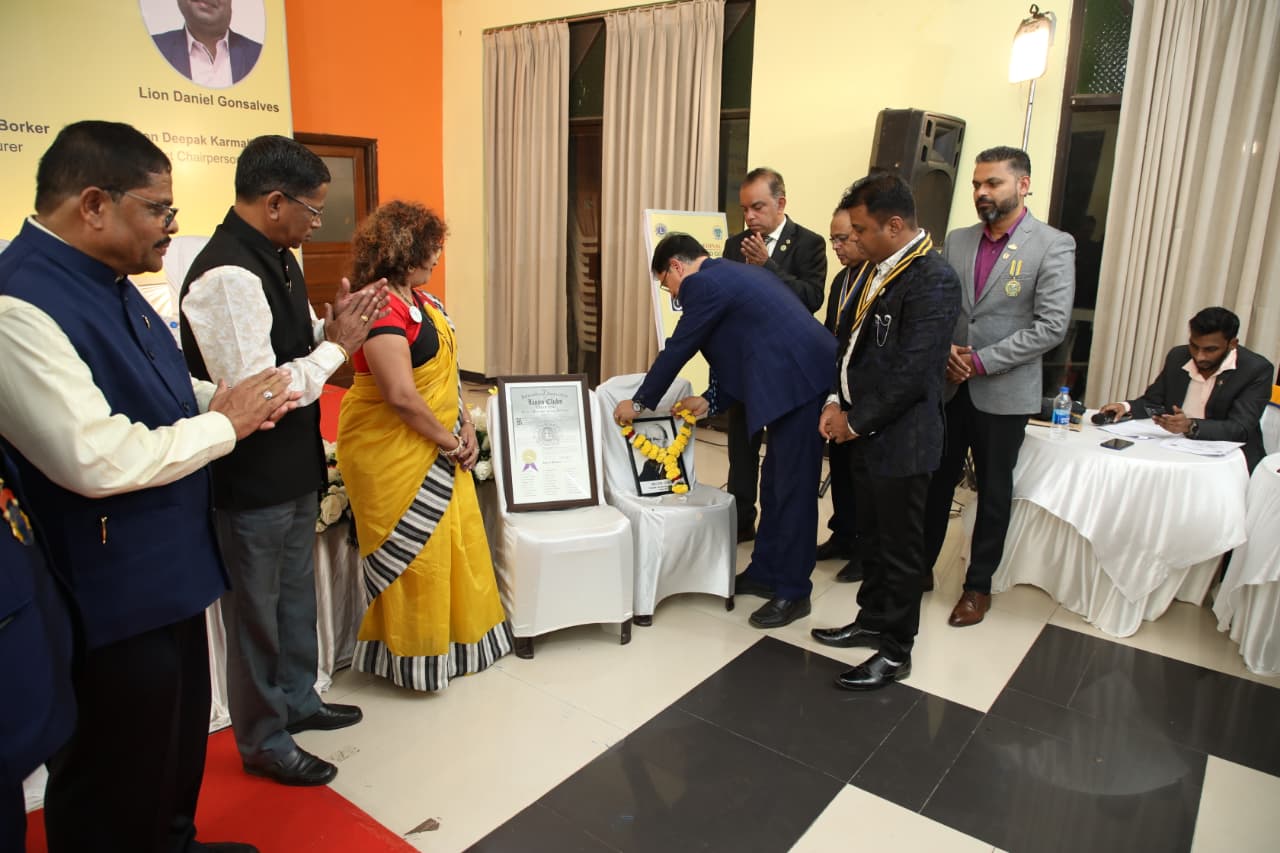 Garlanding of Charter & Portrait of the Founder