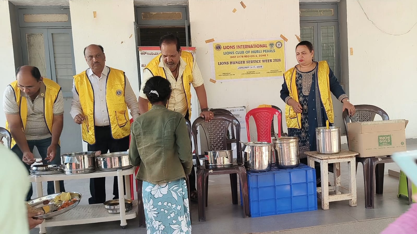 worldwide week of service-hunger (Serving ready food.)