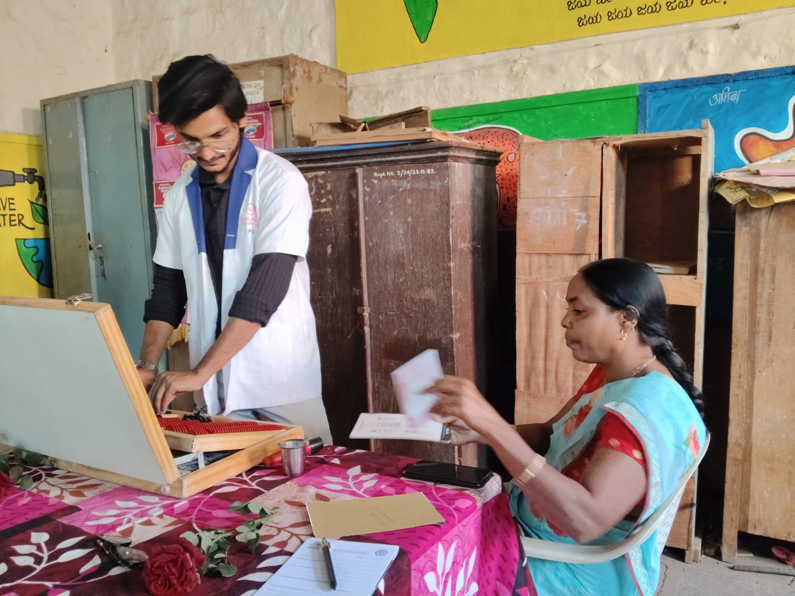 Free Eye Testing Camp in Nutan Vidyalaya school