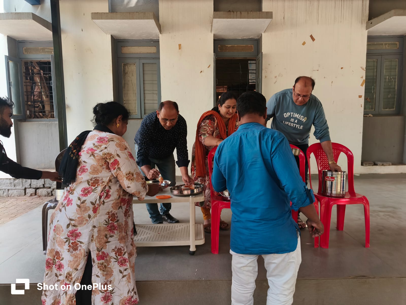 Serving ready food. (signature activity)