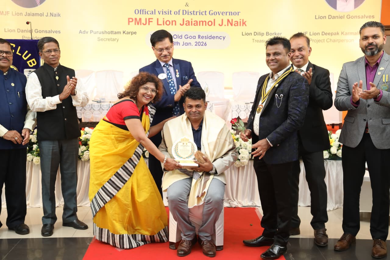 19.	Felicitating -Community based work MJF Ln Sunil Mevada for his contribution to the society by keeping the premises clean of Old Goa church during exposition of St Francis Xavier