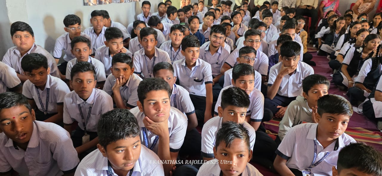 Motivation speech on how to face examination to school students 