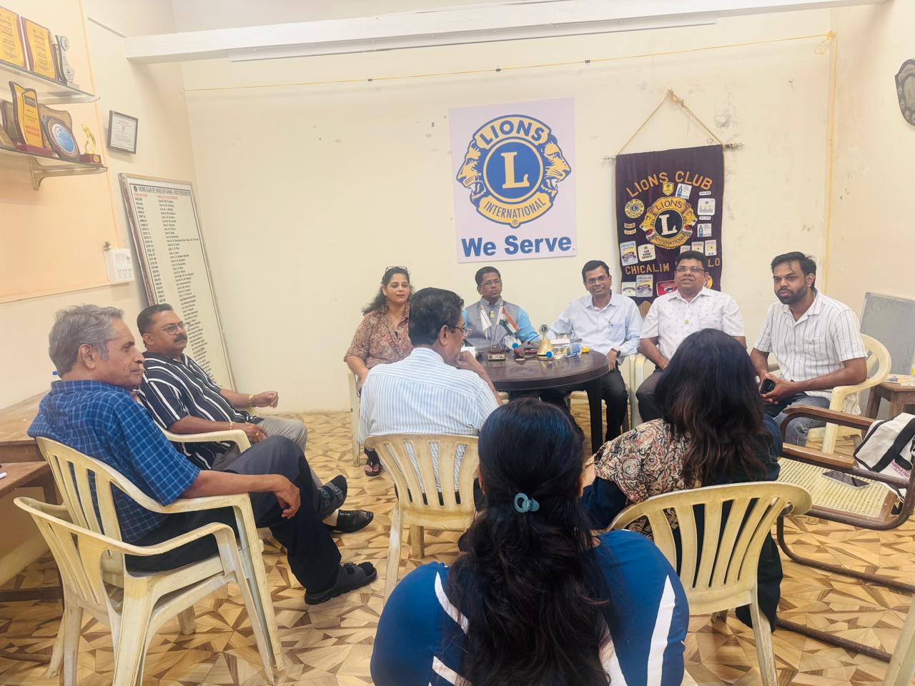 R C VISIT TO LION CLUB OF CHICALIM BOGMALO 