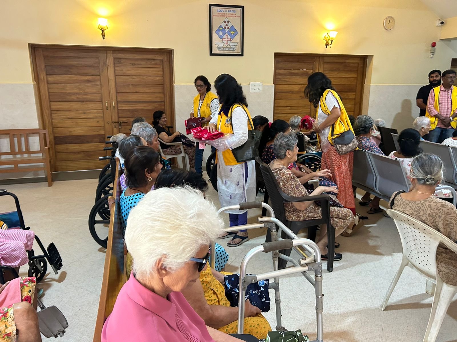 Clothes were distributed to inmates and staff of Home for Senior Citizens, Franciscan Hospitaller Sisters, Old Goa twining activity along with LC Dabolim