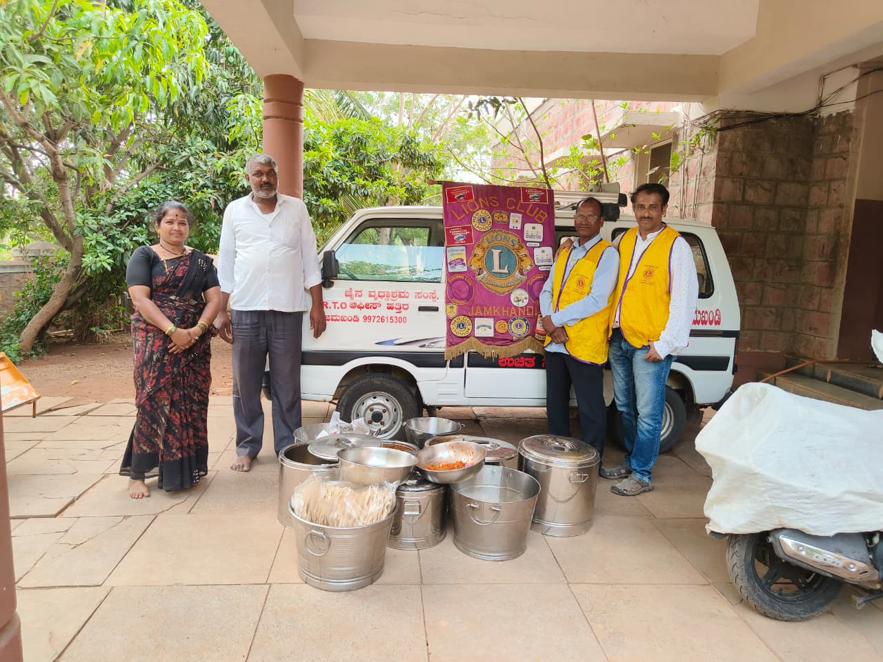 Hunger Program at Jain Anathashram