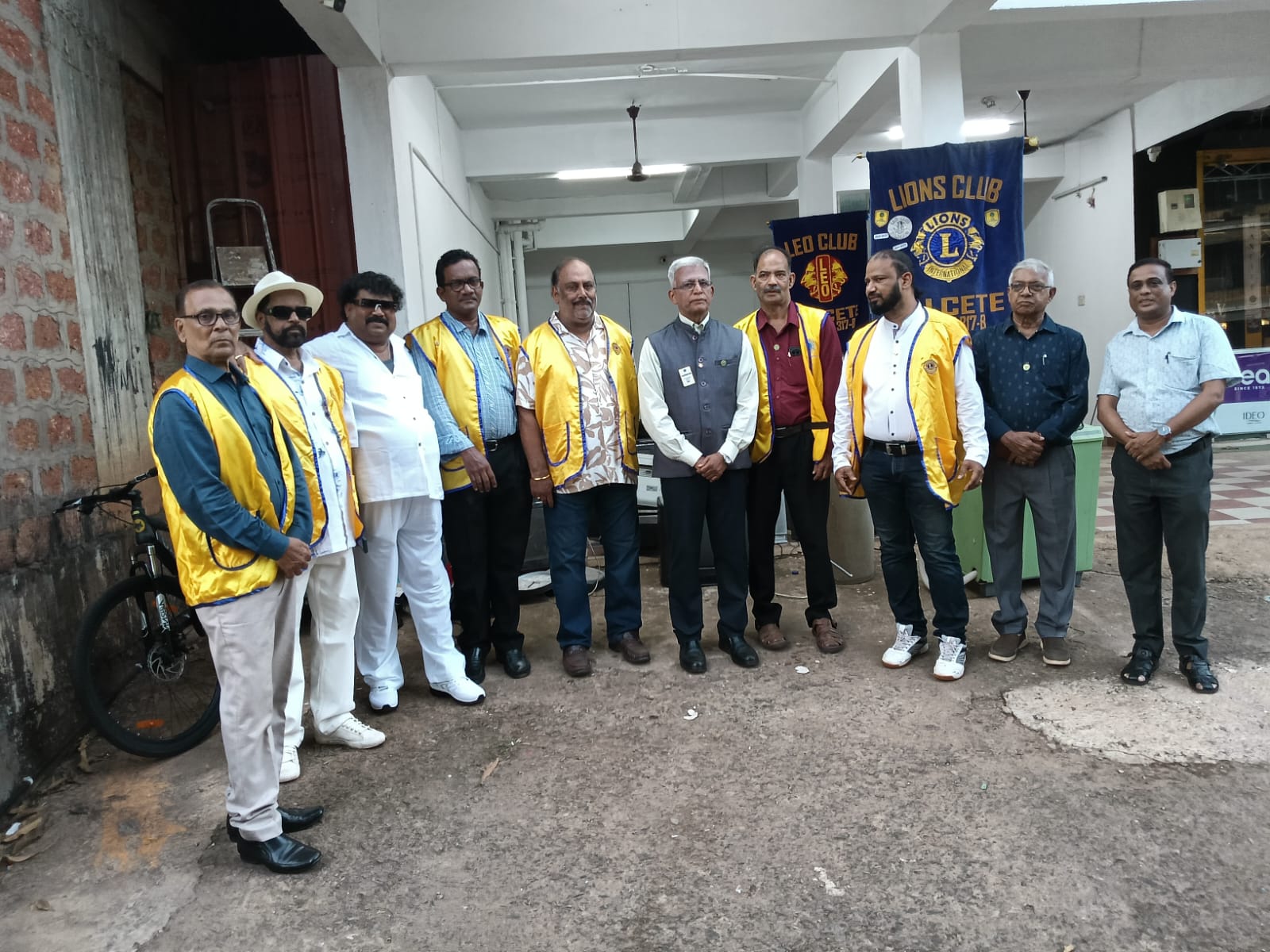 E waste collection drive as a part of world wide week of service environment 
