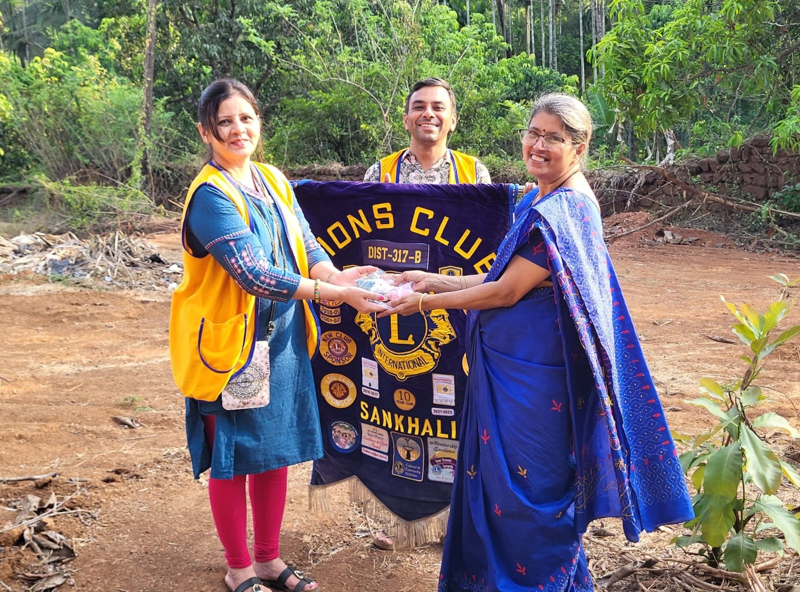 Distribution of Seeds as a part of World Wide Week of Service on Environment 