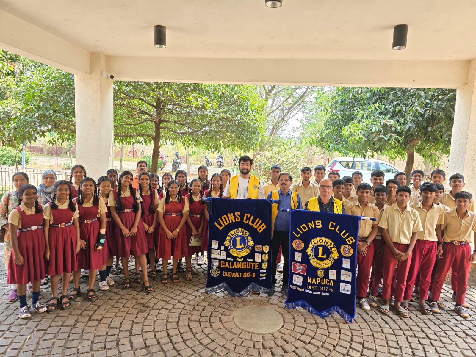 Education trip for students of Assagao Union High school to Waste Management treatment plant at Saligao