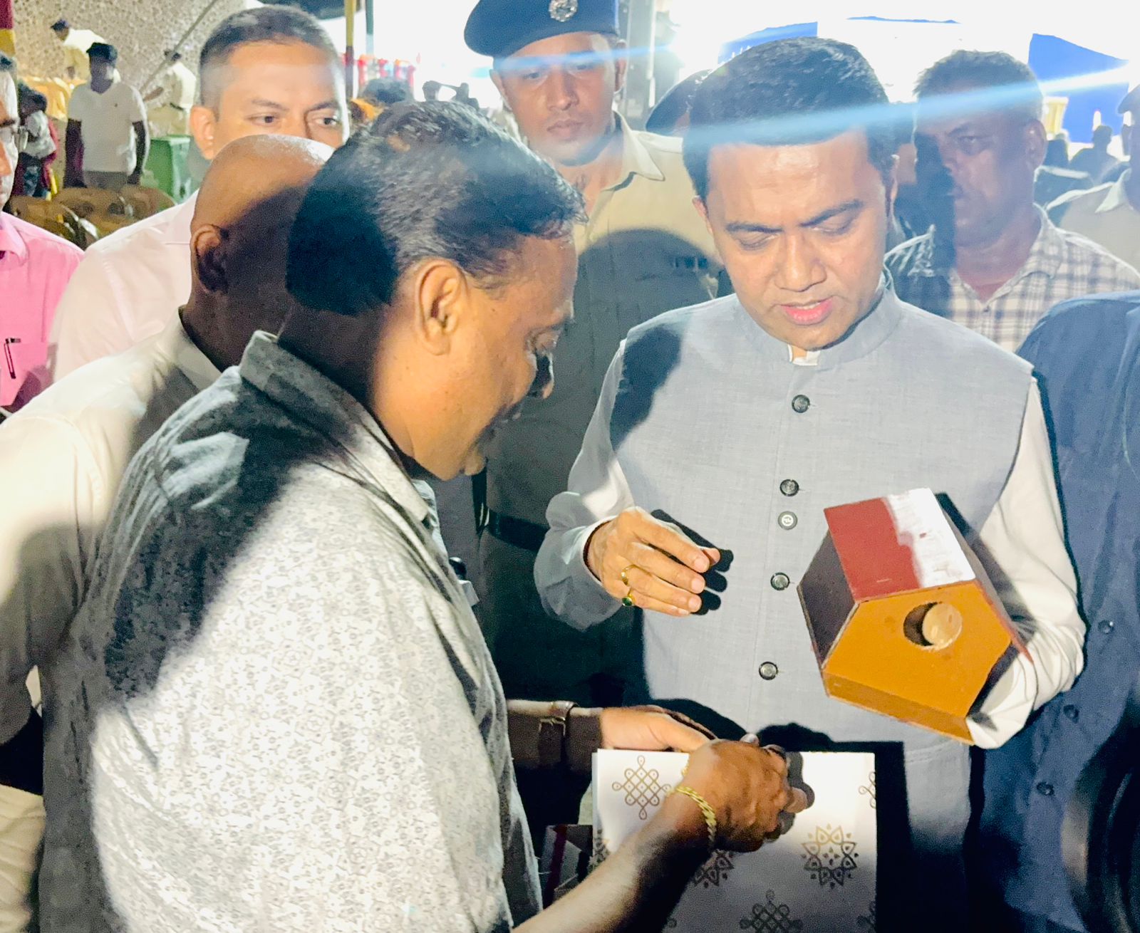 Save The Sparrow Project by Lion Murtaza with a Goa Wide Spread With Save Sparrow with Sparrow House Distribution