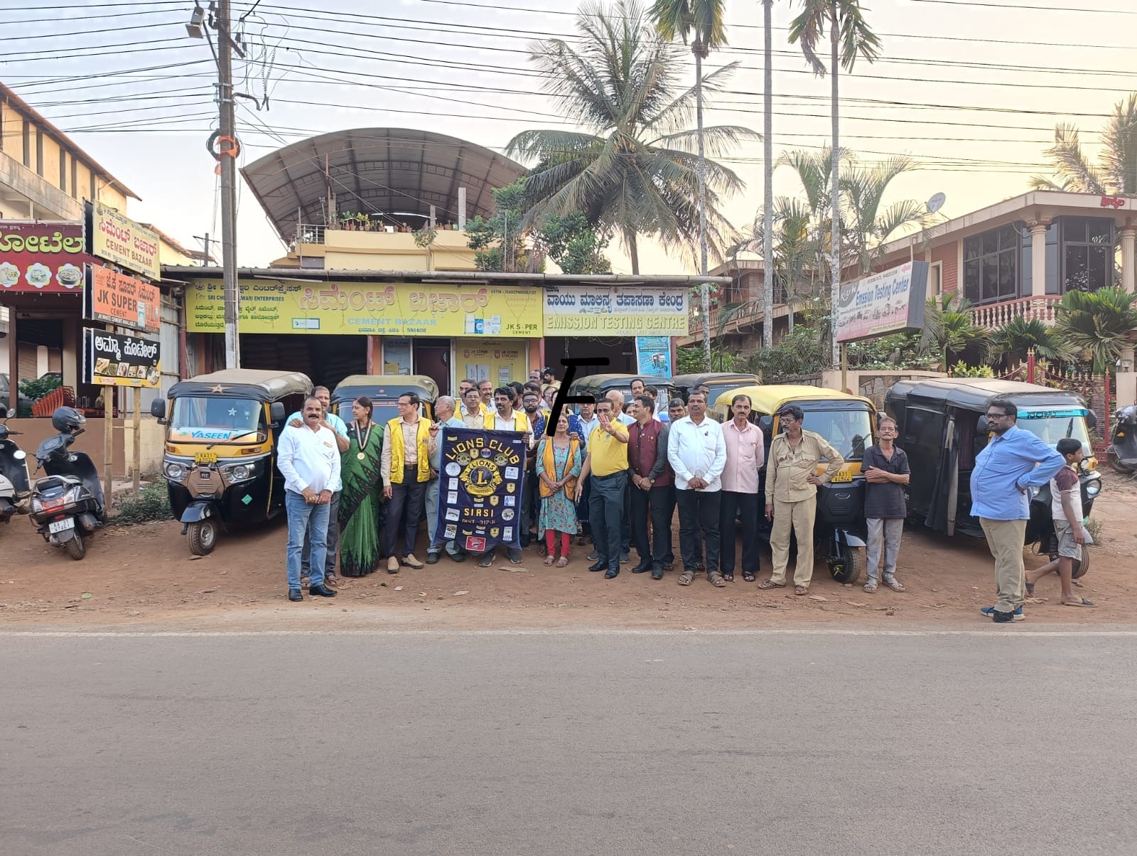 Visited Lions Club of Sirsi The Emission Test for Passenger Rickshaw was been organised at Kushi Emission Centre by Lions Club of Sirsi on the Inaugural Day 1 of Environment Week of Service🌴
