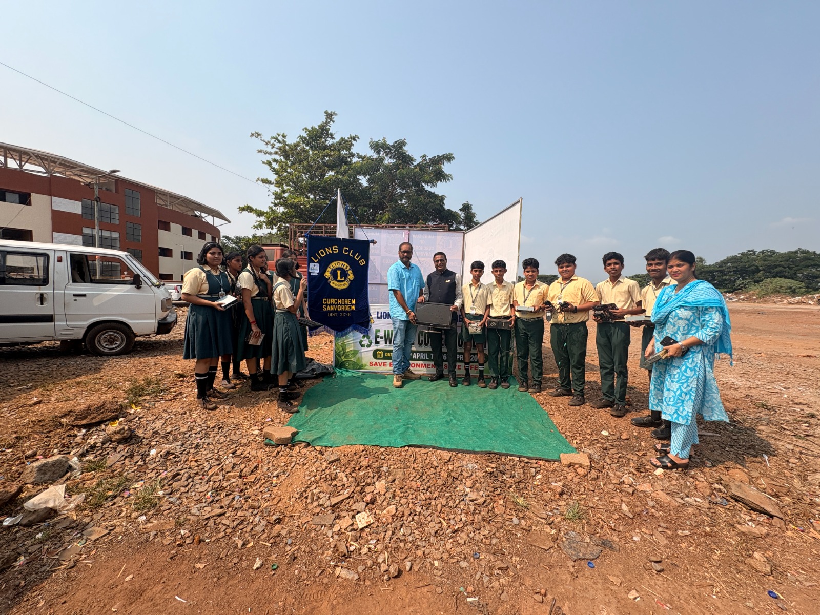 Visited Lions Club of Curchorem Sanvordem with e waste collection drive - students of sarvodaya educational  society curchorem goa